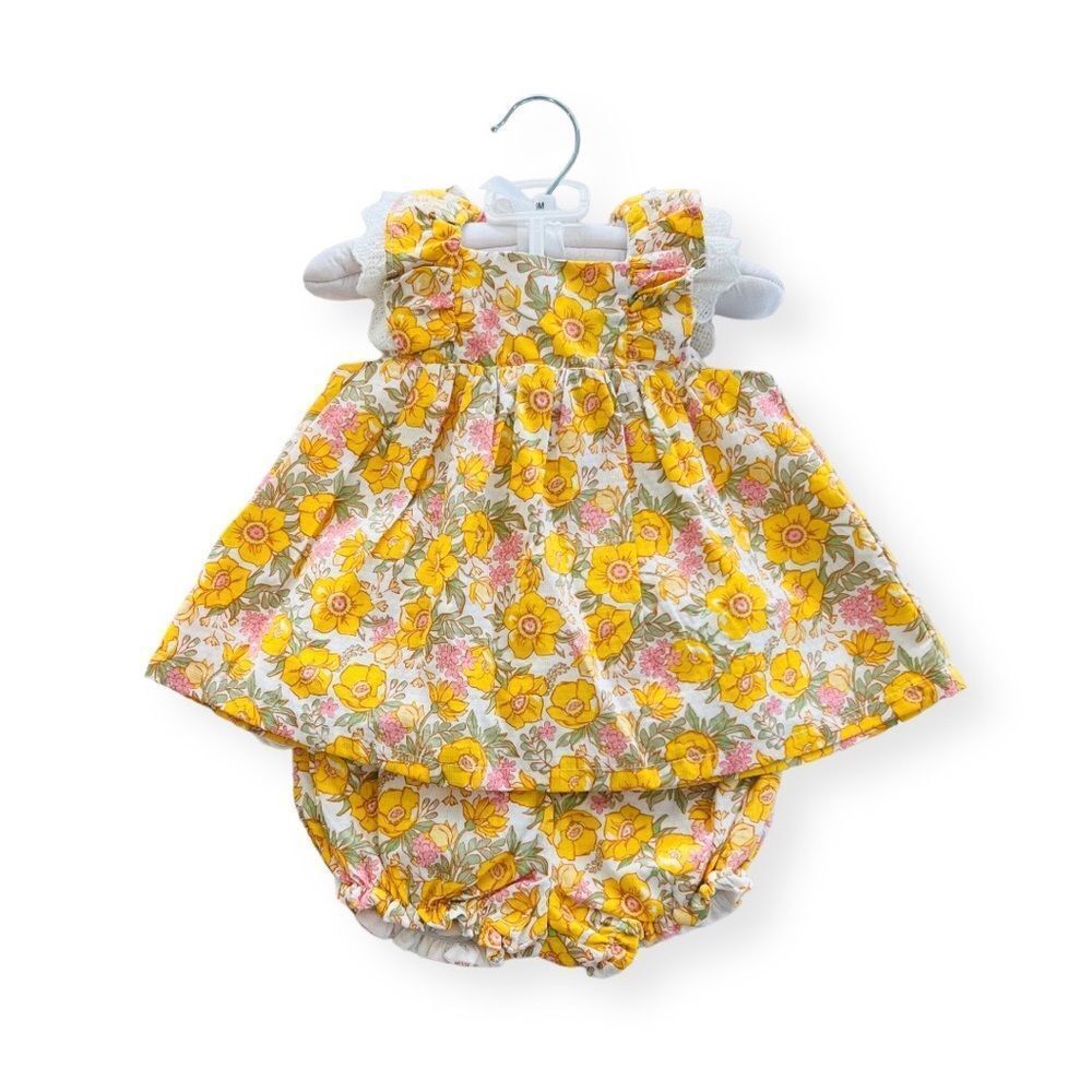 NEW Joie Baby Floral 2 Piece Outfit Size 6-9 Months NWT